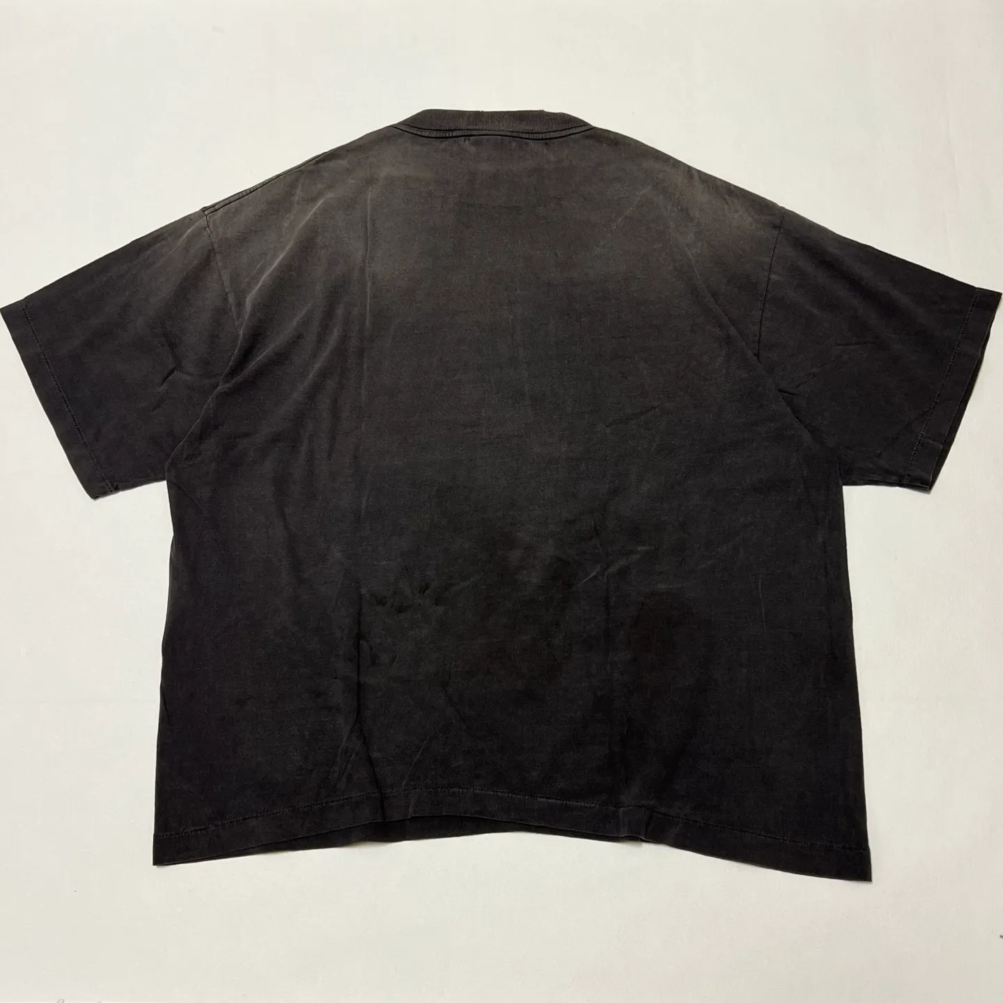 SAINT Mxxxxxx SS TEE/JESUS/BLK Luminous thorn Jesus, washed black S-XL, ready-to-wear vulcanized parts dyeing, heavy washing water spray fading, simulating natural fading texture, creating new vintage effect on the ceiling, environmentally friendly luminous paste imported from Japan, significant luminous effect, tube-woven OE yarn fabric, correct accessories, top purchasing agent level